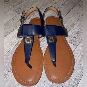 BRAND NEW NEVER WORN TOMMY HILFIGER
Women's Bennia Thong Sandals